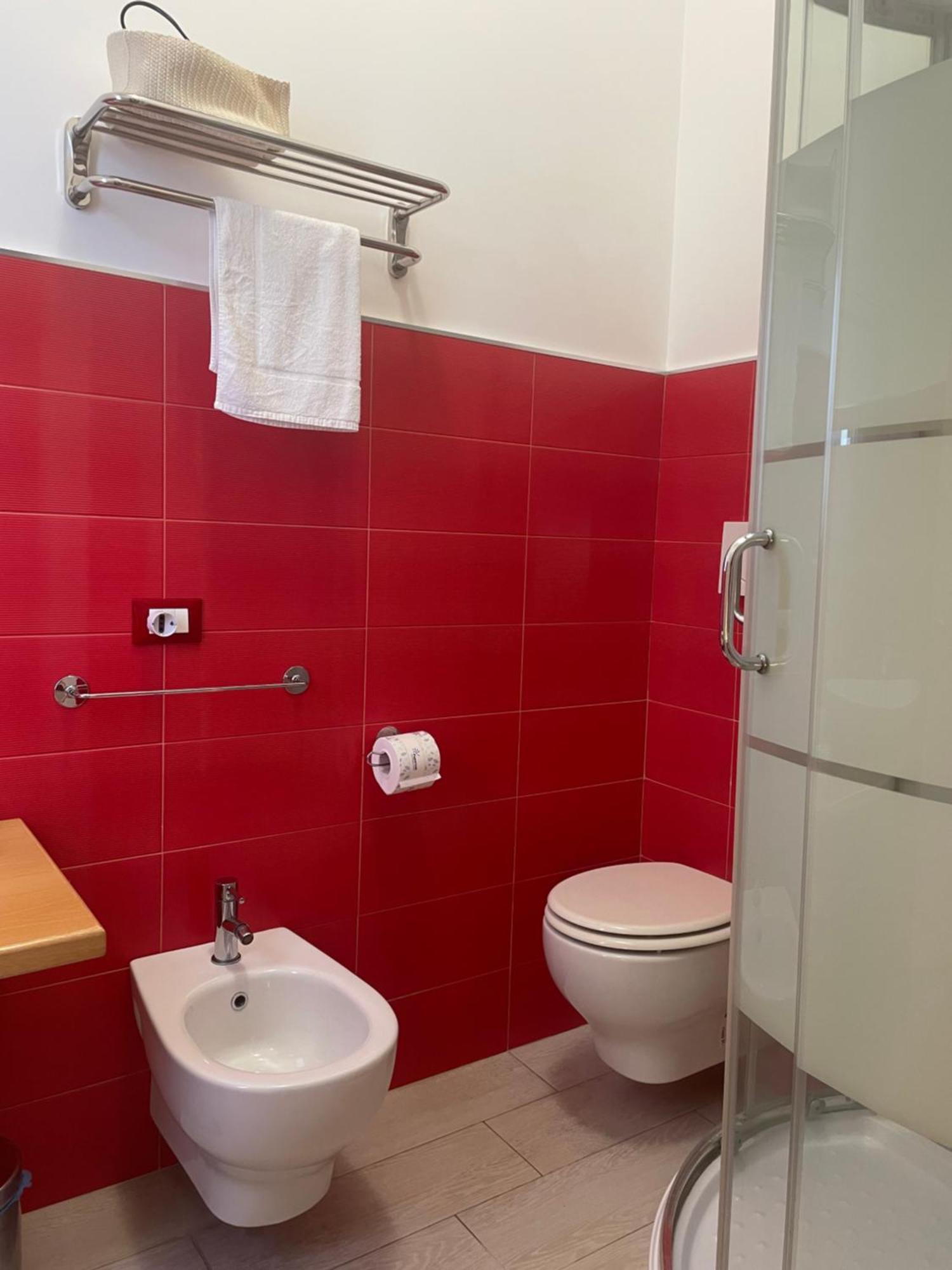 Il Giardino Di Flora Con Piscina Guest house *