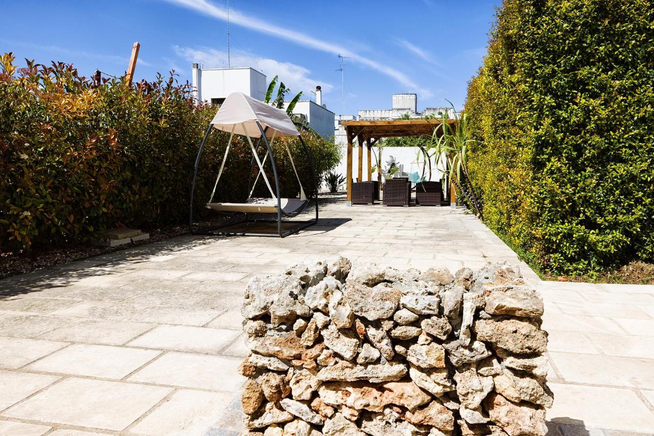 Il Giardino Di Flora Con Piscina Gasthuis
